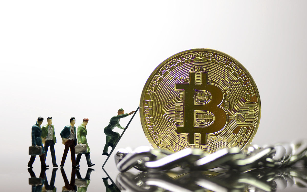 比特币跌至两周低点 史诗级爆仓事件后风险偏好低迷难振