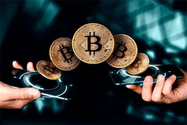BTC进入 “阶梯式”上涨模式16 万美元触手可及？